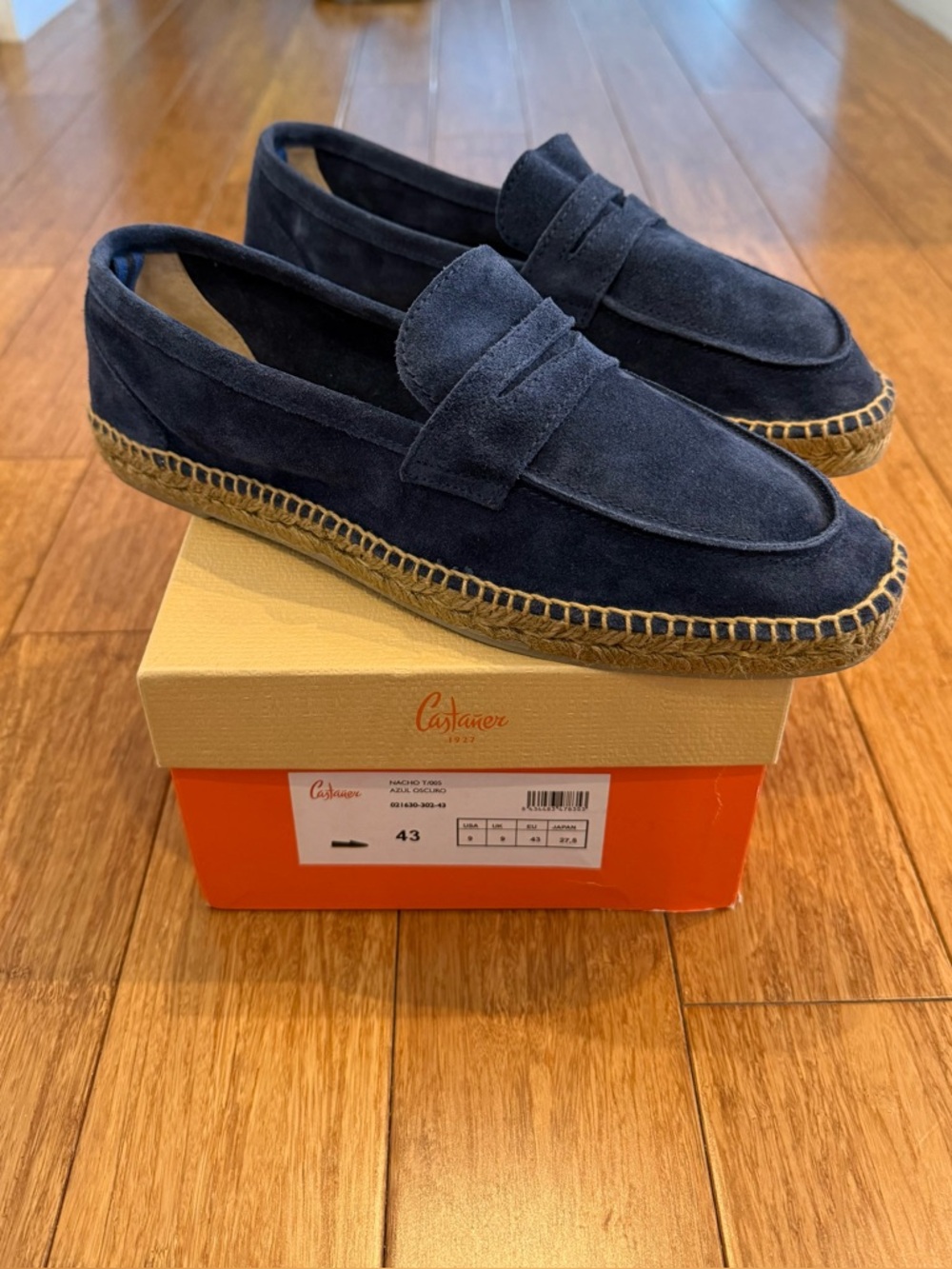 Castaner Navy Suede Penny Espadrille Loafers. Men’s never worn.